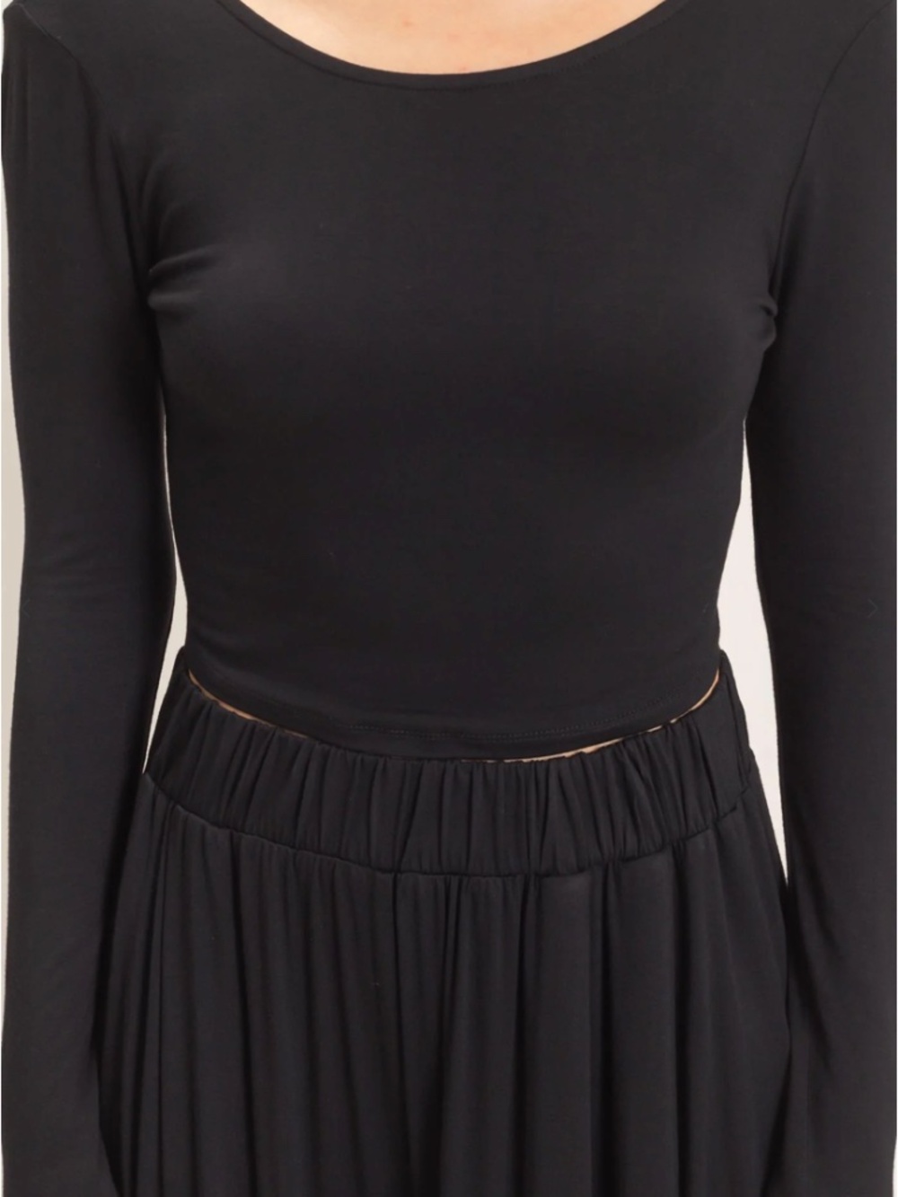 NEW HYFVE Black Long Sleeve Crop Top & Wide Leg Lounge Set S/M/L - Picture 5 of 6